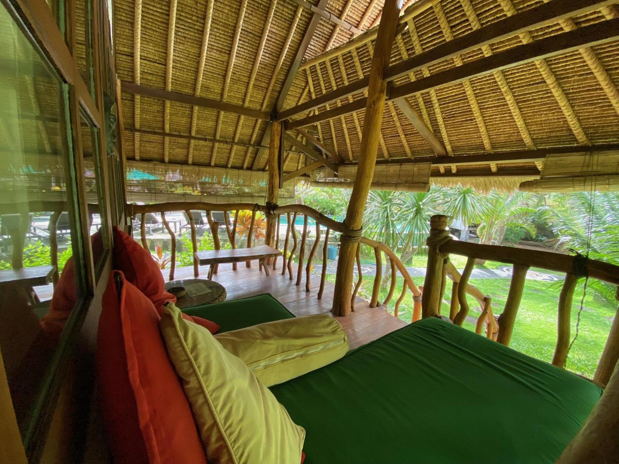ג'ימבאראן Flower Bud Bungalow Balangan מראה חיצוני תמונה
