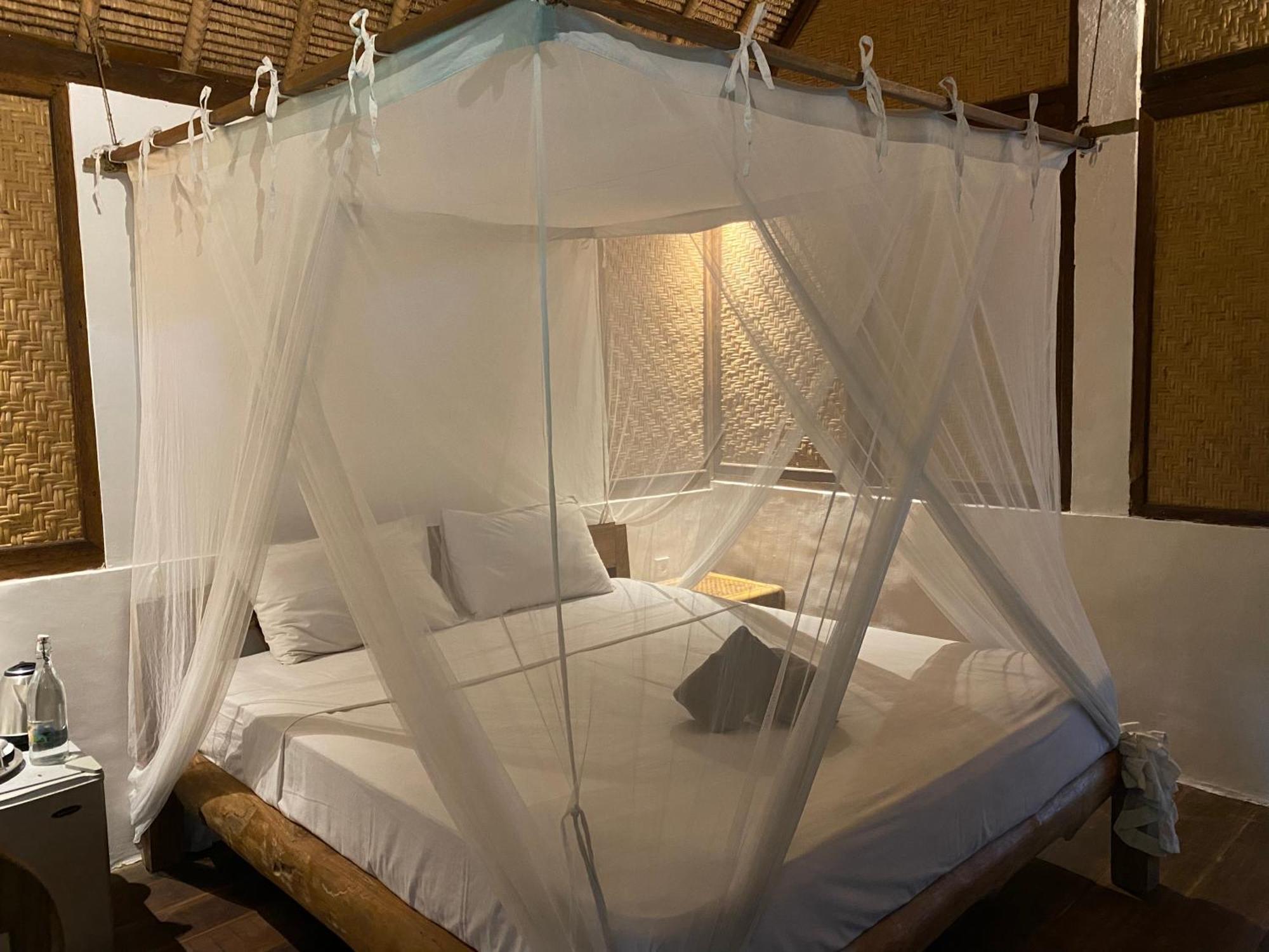 ג'ימבאראן Flower Bud Bungalow Balangan מראה חיצוני תמונה