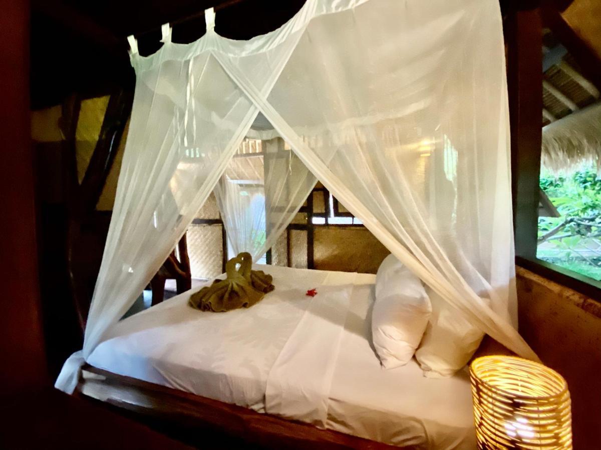 ג'ימבאראן Flower Bud Bungalow Balangan מראה חיצוני תמונה